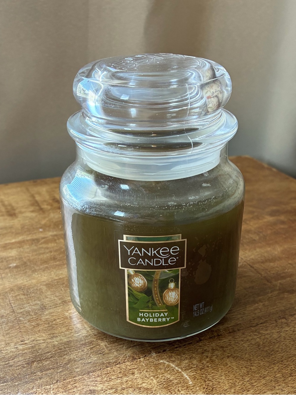 New Yankee Candle Holiday Bayberry Green Glass Jar 14.5 oz.